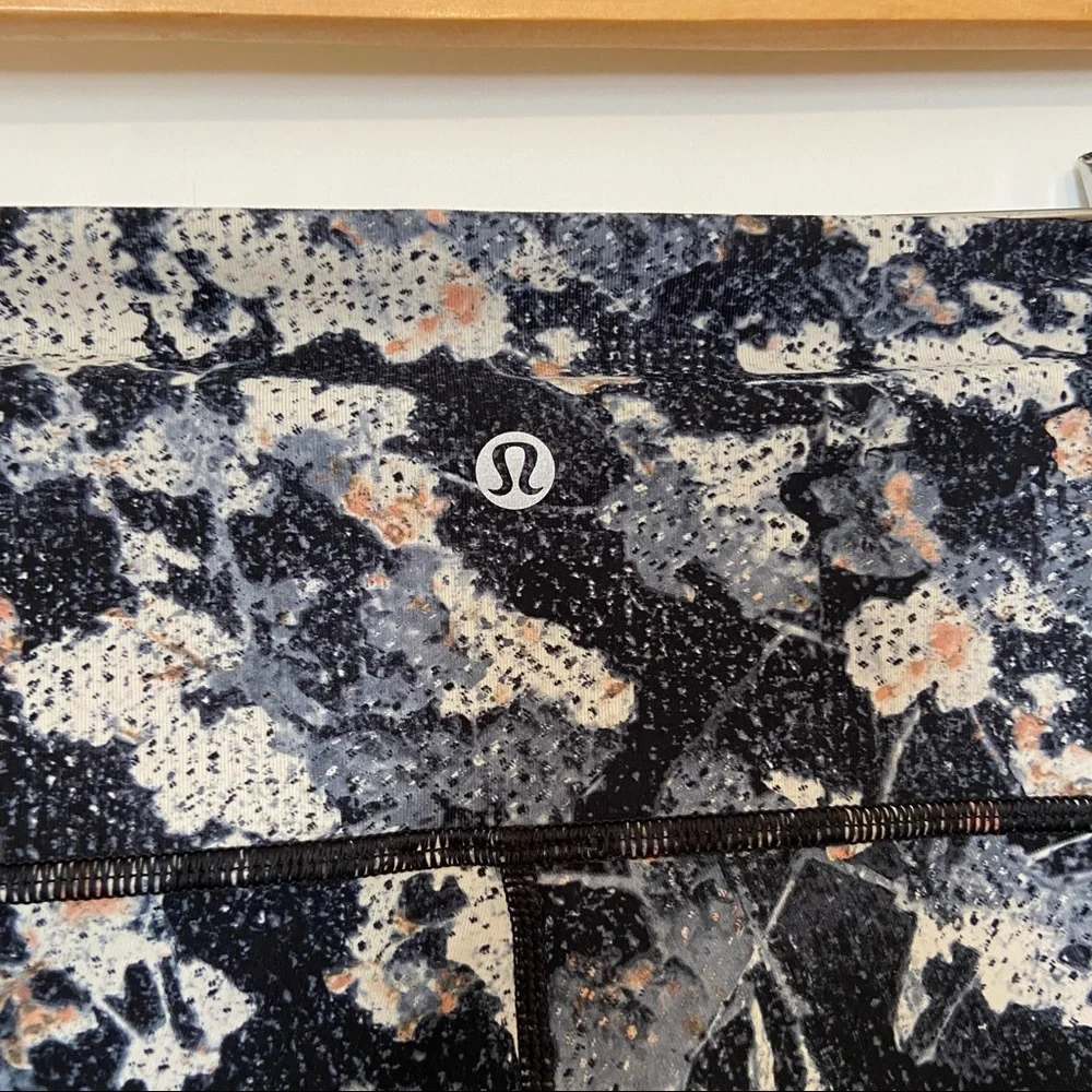 Lululemon High Rise Wunder Under leggings